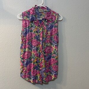 Huntington Ridge Floral Sleeveless Button-Up Blouse
